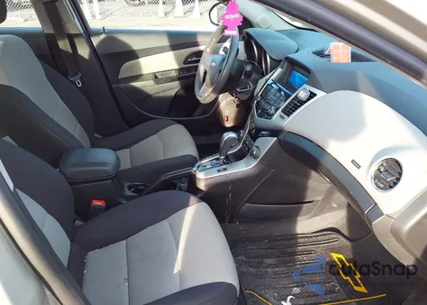 2014 Chevrolet Cruze Ls Auto z USA, uszkodzony, nr VIN 1G1PA5SG5E7279021